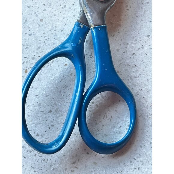 Vintage Metrology Stainless Steel Pinking Shears With Blue Handles - Picture 7 of 12